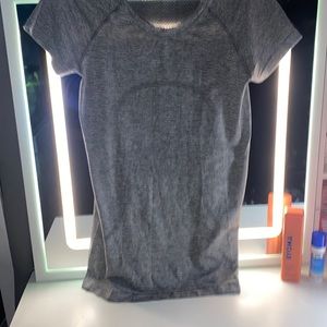 Lululemon Swiftly Tech Short Sleeve